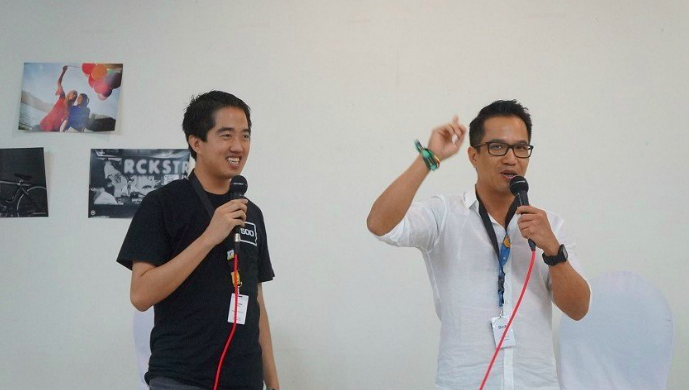500 Startups Vietnam heads Eddie Thai (L) and Binh Tan